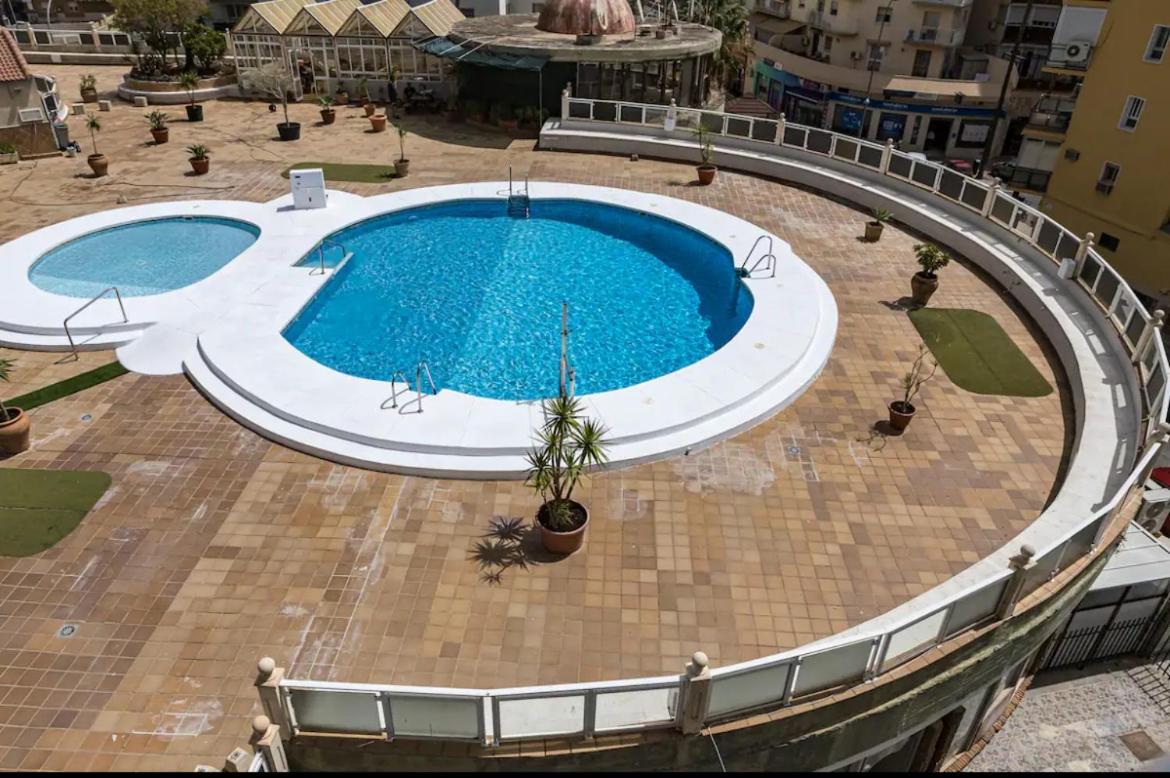 Torre Lll Apartment Torremolinos Exterior photo